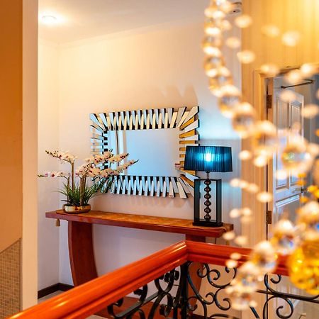 กลาซิส ไฮท์ วิลลา Bed & Breakfast Glacis  ภายนอก รูปภาพ