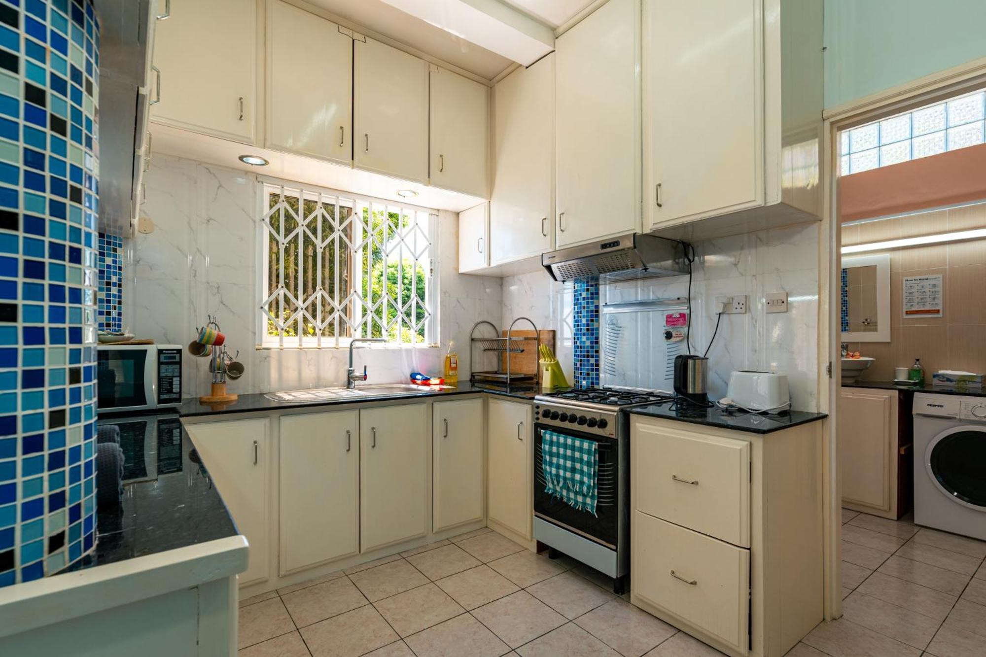 กลาซิส ไฮท์ วิลลา Bed & Breakfast Glacis  ภายนอก รูปภาพ
