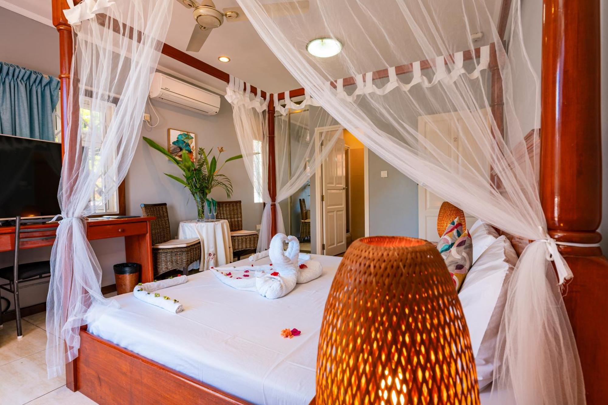 กลาซิส ไฮท์ วิลลา Bed & Breakfast Glacis  ภายนอก รูปภาพ