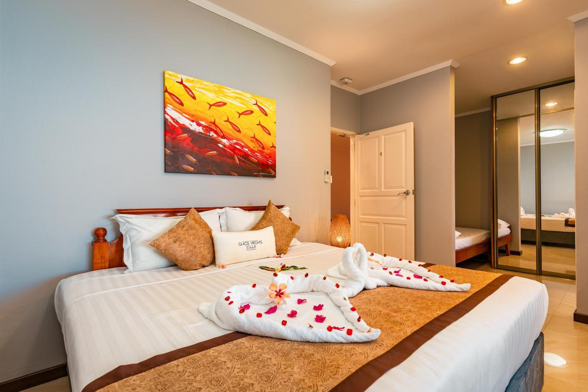 กลาซิส ไฮท์ วิลลา Bed & Breakfast Glacis  ภายนอก รูปภาพ